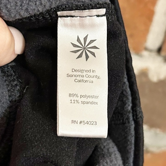 Athleta Fleece Black and Gray Leggings Size XS - Picture 9 of 11